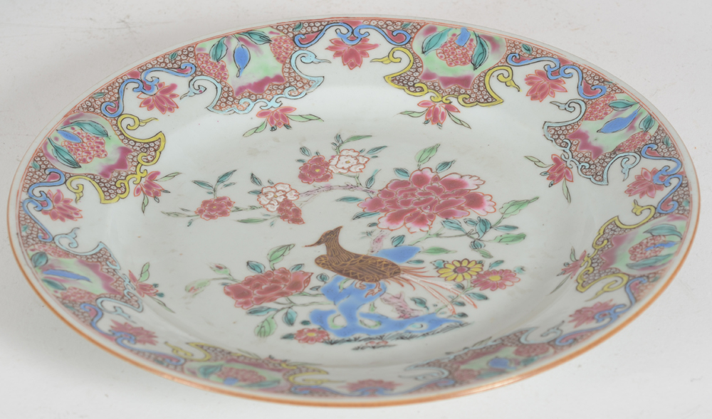 Famille rose peacock plate — Detail