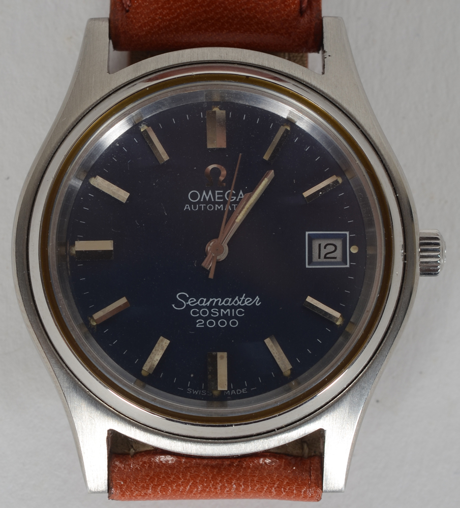 Omega (Switzerland) — Cosmic 2000 Seamaster, en bleu, revisé et nouveau bracelet en cuir brun