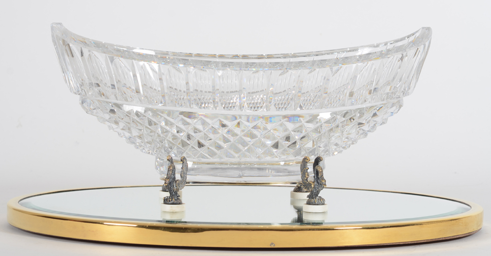 Wolfers Frères SA — Important milieu de table en vermeil et cristal, années 60