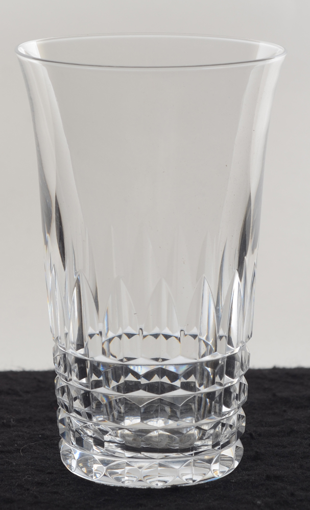 Val Saint-Lambert cut crystal beaker — Goblet en cristal taillé