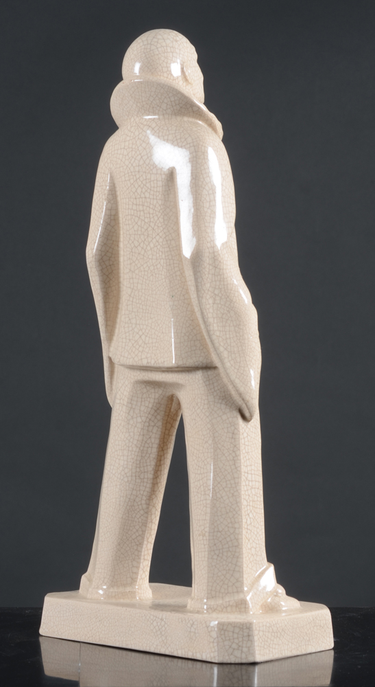 Max Le Verrier — Back of the figure