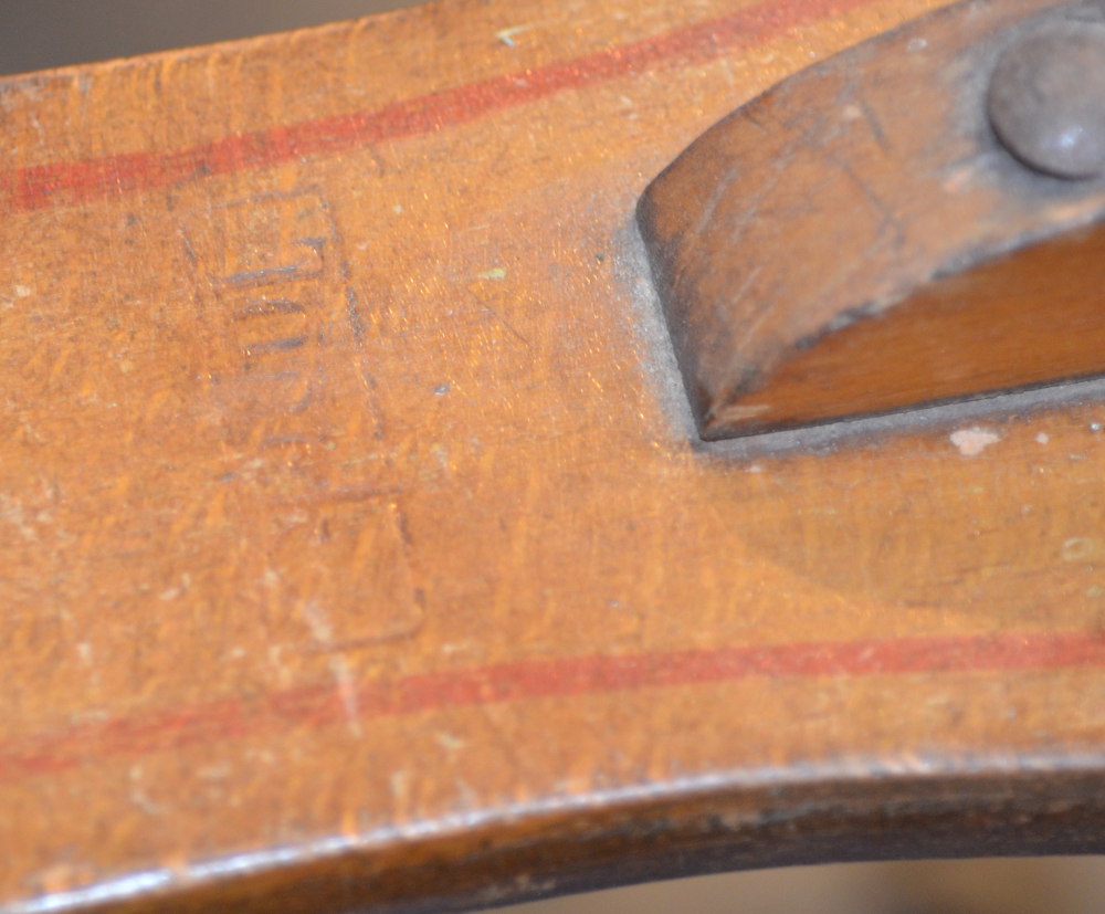 Torck (Deinze) — Mark on the saddle part