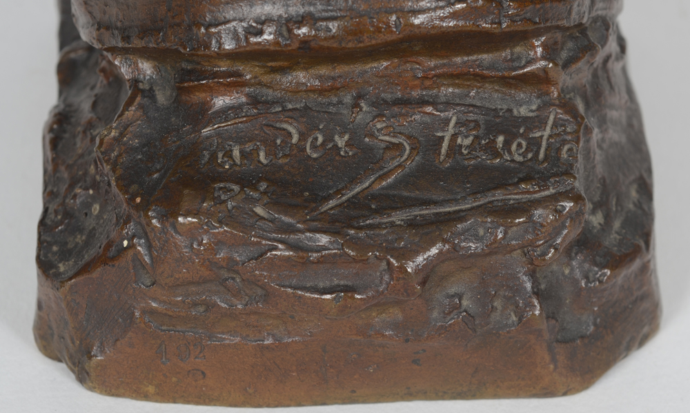Georges Van der Straeten bronze  — Signature