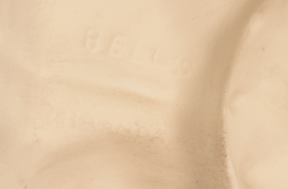 Bellis — Signature of the artist and title below, at the side