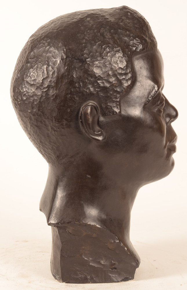 Roger Bracke — An alternate side view