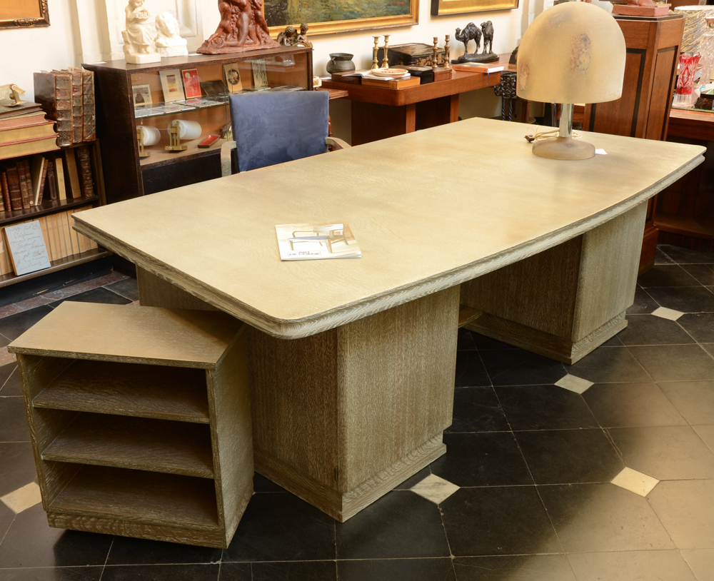 De Coene Freres — A very important executive desk, made to order in 1937 by De Coene
