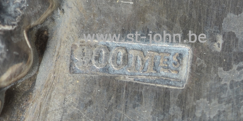 Debaus, Brussels, detail of the unusual alloy mark for 900/1000.