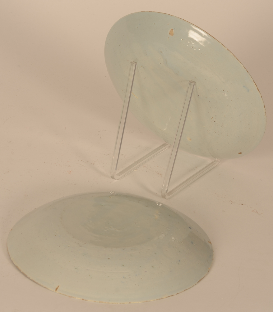 Pair of Delft text plates — Back of the pannekoek shapes plates