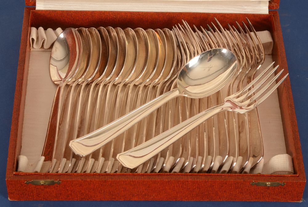 Delheid Frères — The set in the original box