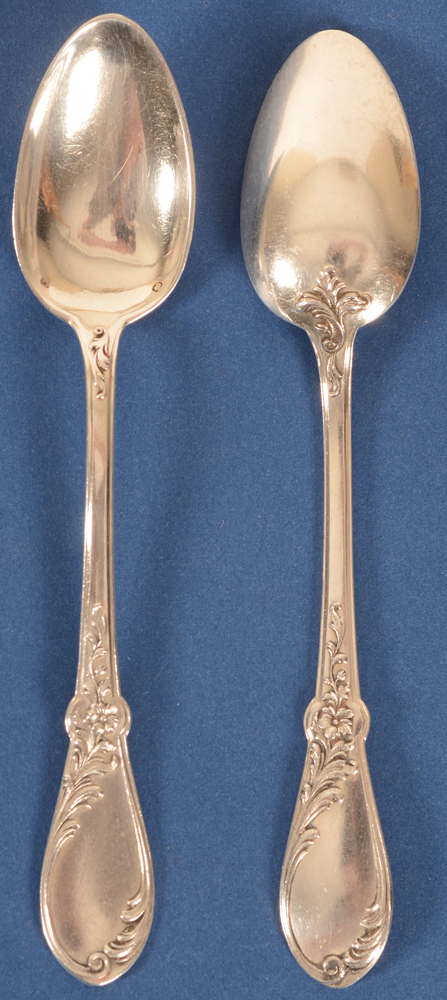 Delheid Frères — 12 cuillères à café en argent massif ca. 1878-1910
