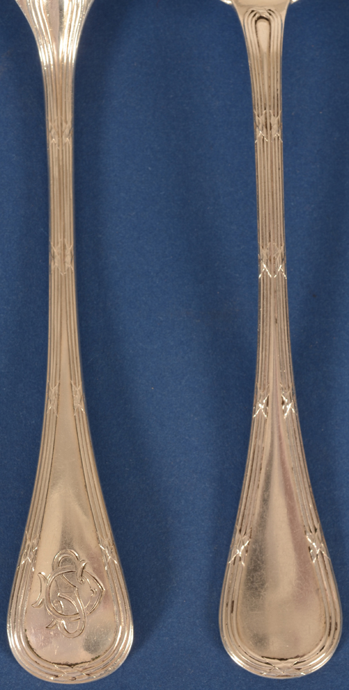Delheid Frères — Detail of the engraving at the back