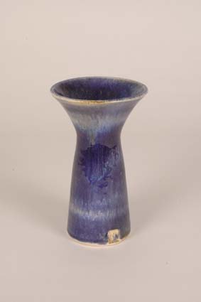 1965-1970 — Vase, 16,3 x 10 cm, impressed mark "JM".