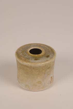 1968-1970 — Vase, 7,5 x 9 cm, impressed mark "JM".