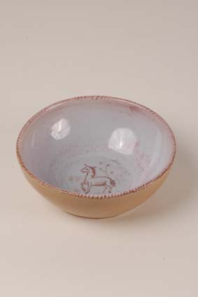 1946-1947 — &lsquo;Horse&lsquo; Bowl, 5,5 x 15,5 cm, signed "Kerammar" (bottom).