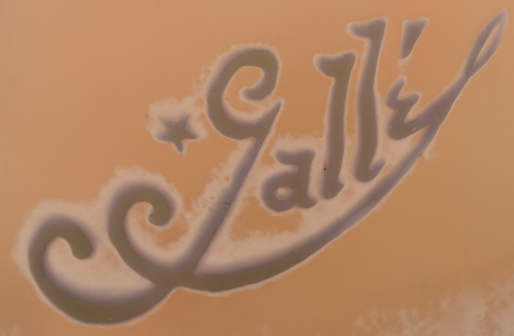Etablissements Gallé — Signature with star
