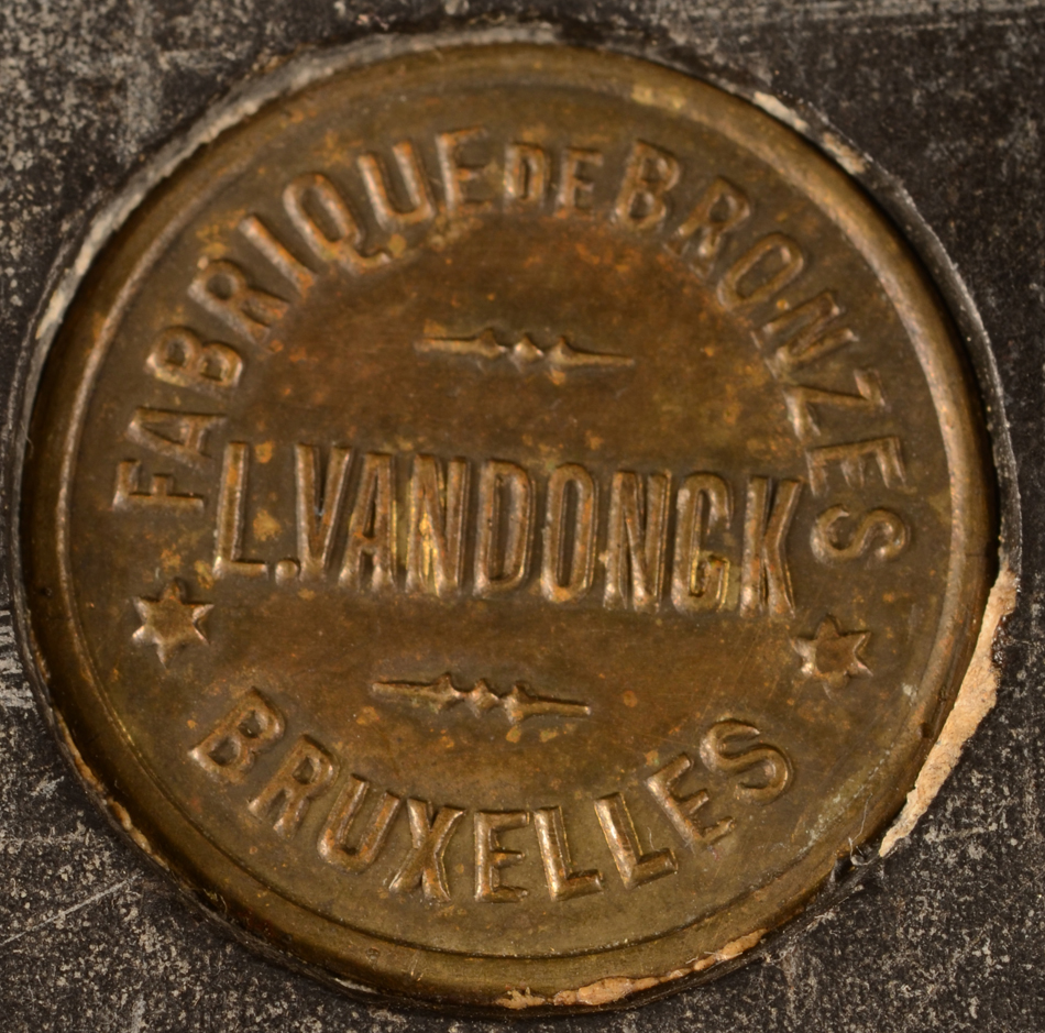 Fontaine — Foundry mark set into the stone base