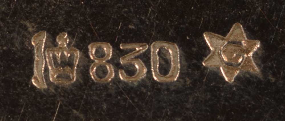 Jakob Grimminger — Marks on the bottom of the base