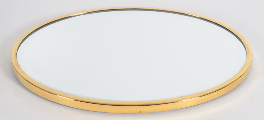 Wolfers Frères SA — The oval mirror support tray