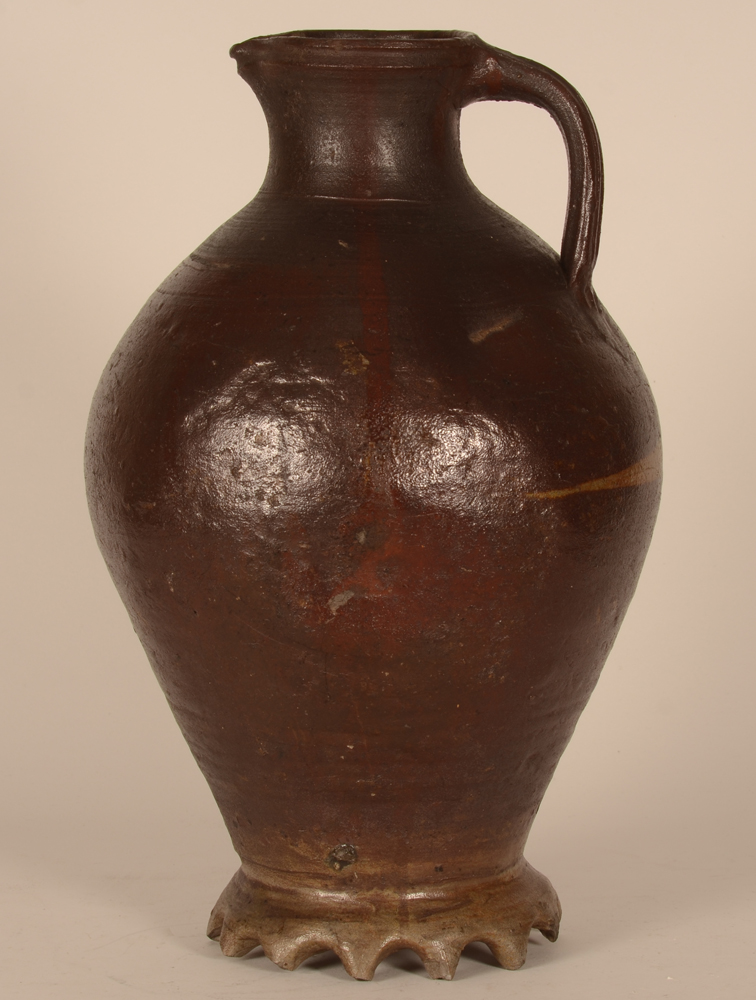 Langerwehe Pitcher — Frontal view ear to the right