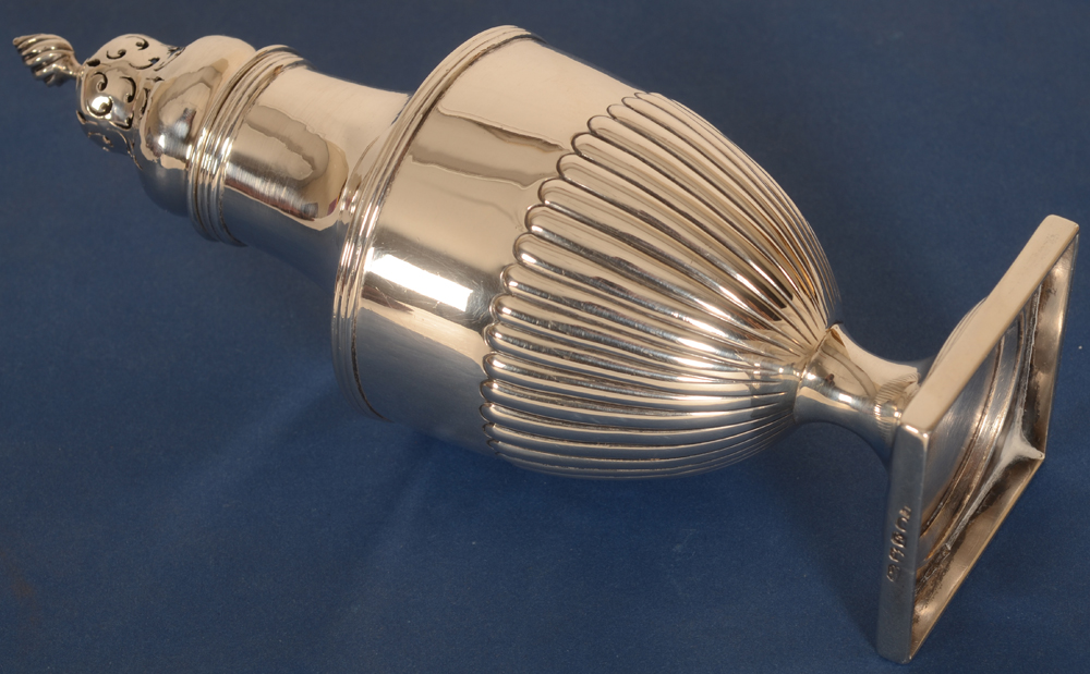 London silver sugar caster — Side view