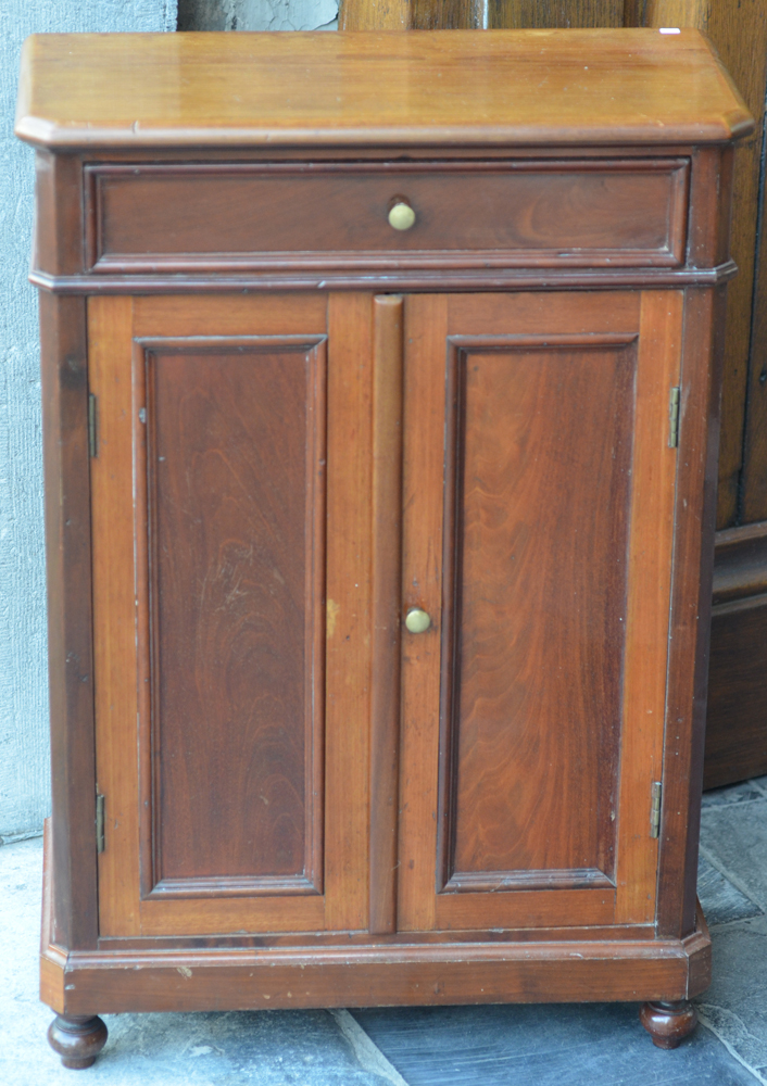 Louis-Philippe style miniature closet — Alternate view