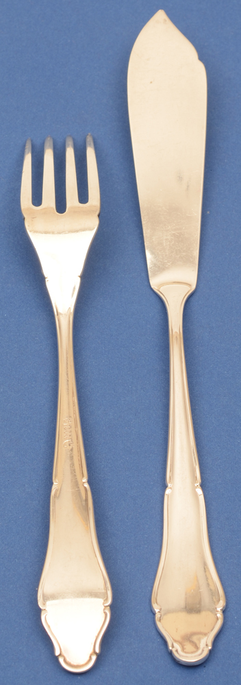 Lutz und Weiss — Silver fish knif and fork (fork showing back)
