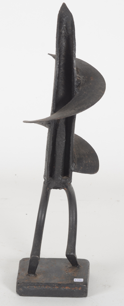 Robert Michiels — Back of the sculpture