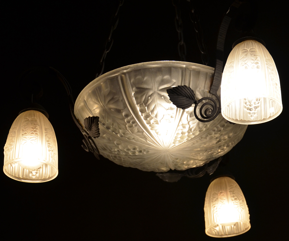 Müller Frères ceiling lamp — Müller Frères ceiling lamp by night
