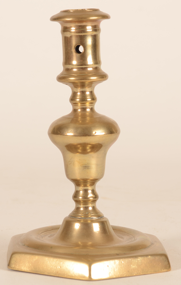 Renaissance candlestick — Candelabre haute epoque en laiton, ca. 1700, France.