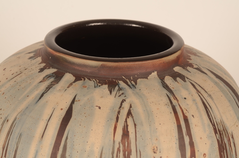 Anima Roos — top of the vase