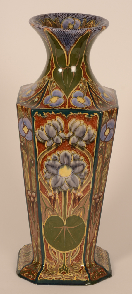 Rozenburg Den Haag — Grand vase art nouveau en faience, marque, ca. 1900