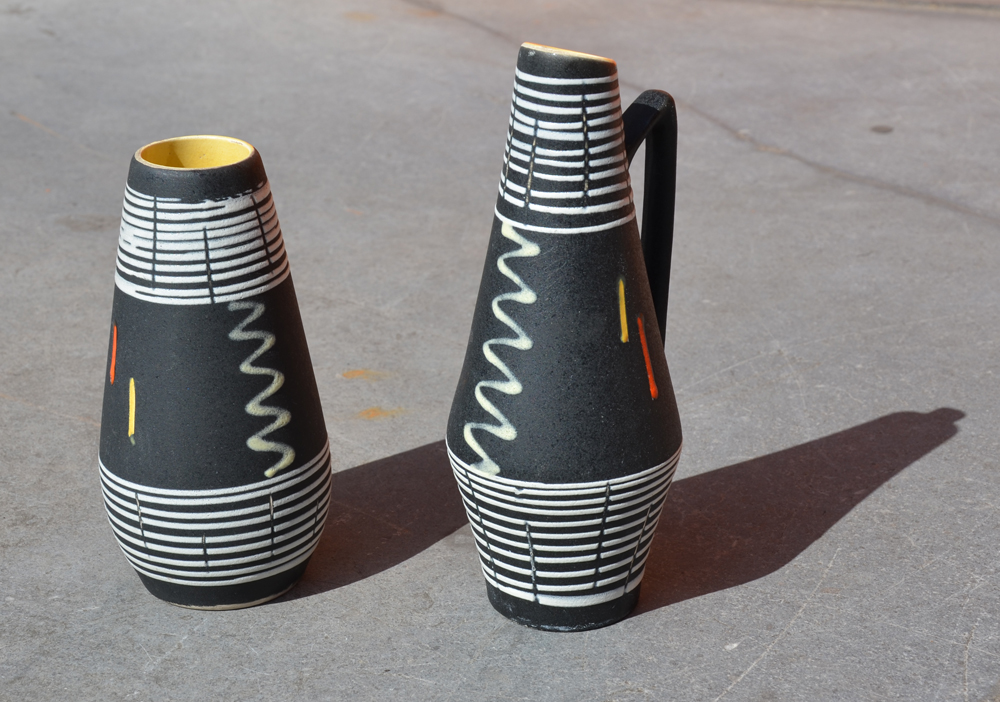Scheurich — Height of the vases 18 cm and 22 cm.