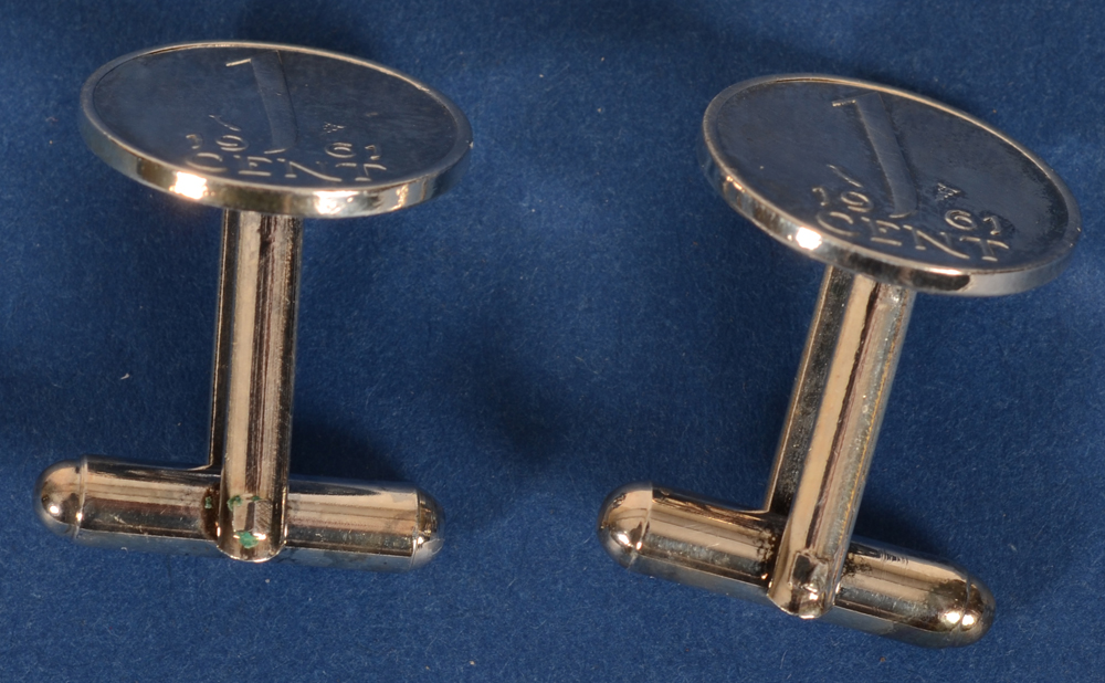 Dutch 1 Cent cufflinks — Side view