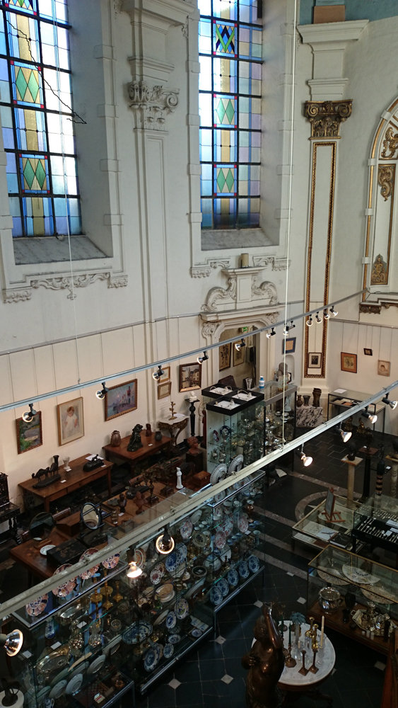 Gallery St. John, Ghent — The stained glass windows have been replaced after the second world war