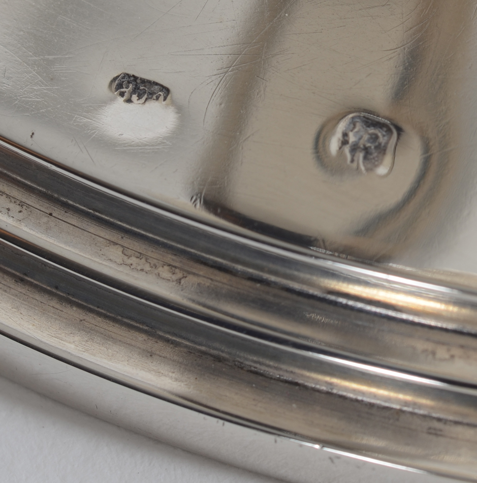 Delheid Frères — Makers mark and alloy mark into the edge of the base