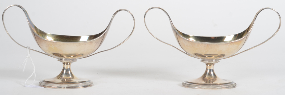 A pair of empire or regency solid silver salts Ghent, 1814-1831 — Frontal view