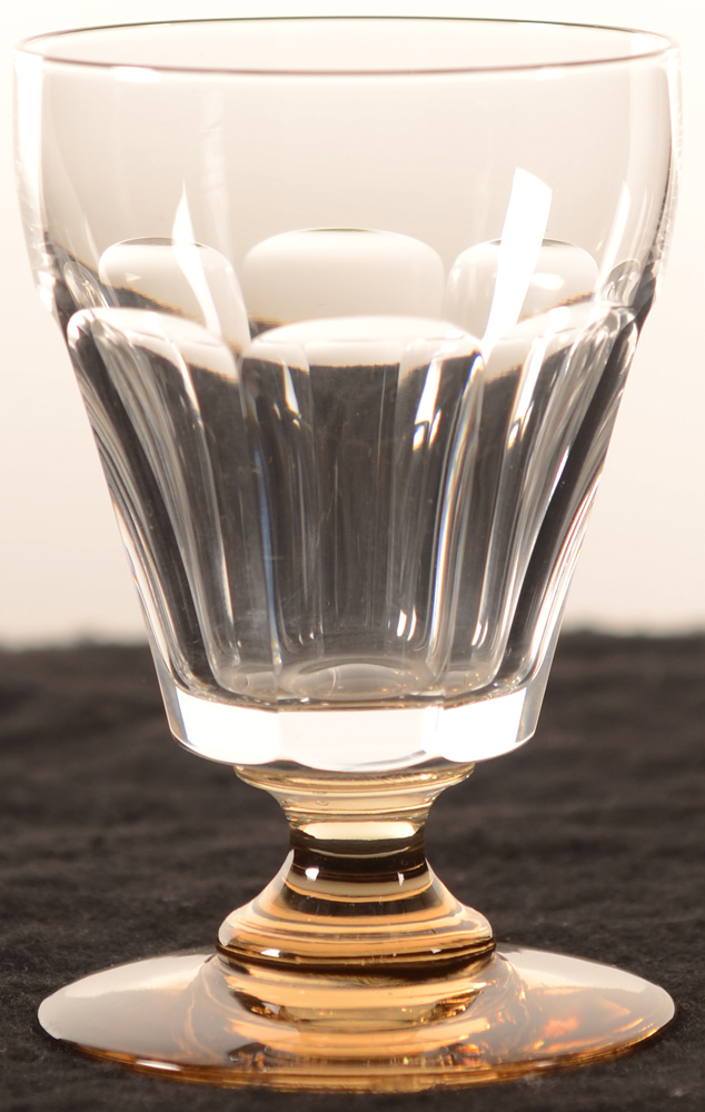 Val Saint-Lambert AD3 yellow foot 102 — Val St-Lambert, modele AD3 pied jaune, verre de vin en cristal, hauteur 102 mm&nbsp;<br>