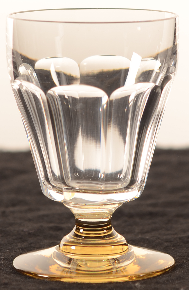 Val Saint-Lambert AD3 yellow foot 85 — Val St-Lambert, modele AD3 pied jaune, verre de vin en cristal, hauteur 85 mm <br>