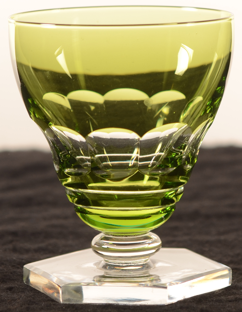 Val Saint-Lambert Aurillac Riesling Vert cotes plates & 2 rings 86 — Val St-Lambert, modele Aurillac Riesling vert cotes plates &amp; 2 anneaux, verre de vin en cristal, hauteur 86 mm&nbsp;<br>