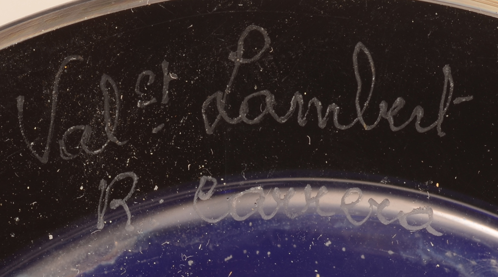 Val Saint-Lambert — Signature on the bottom of the base