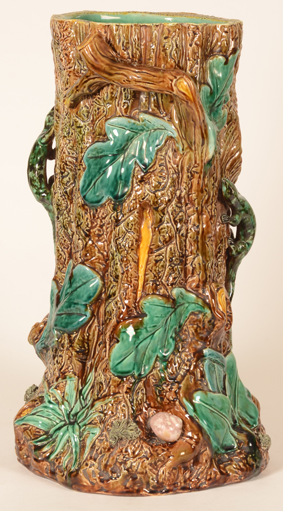 Victorian majolica umbrella stand — Detail of the side with a pink snail&nbsp;