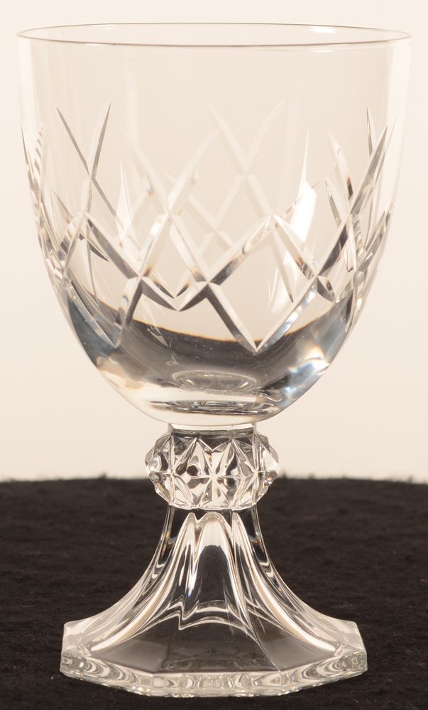 Val Saint-Lambert Yale taille losange 144 — Val St-Lambert, modele Yale taille losange, verre en cristal, hauteur 144 mm