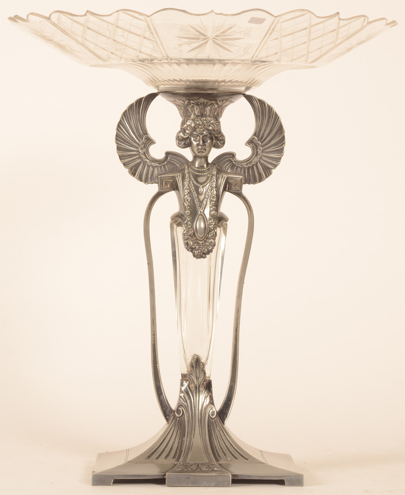 WMF presentation dish — coupe en jugendstil, etain argenté et verre taillée, marquée