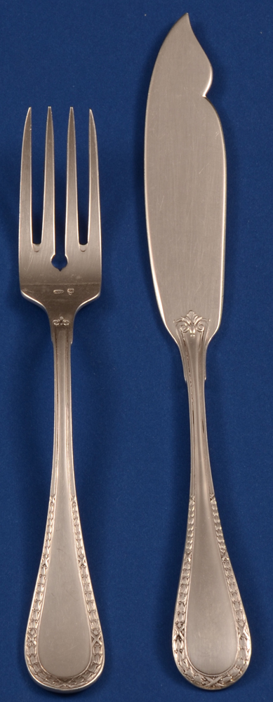 Wolfers 219 L XVI Laurier Fish — Visbestek in zilver van Wolfers, model 219 L XVI Laurier