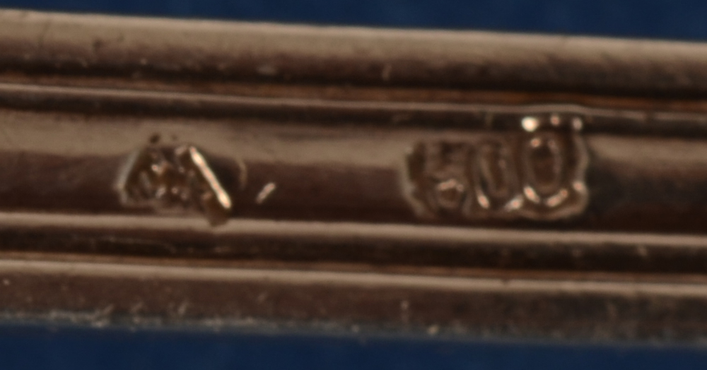 Wolfers Frères Model 219 Cake Server — Maker's mark and alloy