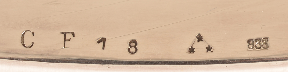 Wolfers Freres — Marks on the underside of the rim, with alloy 833/1000