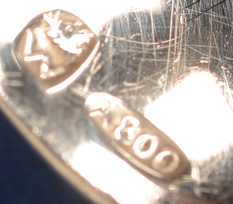 Wolfers Frères  — Makers mark and alloy mark