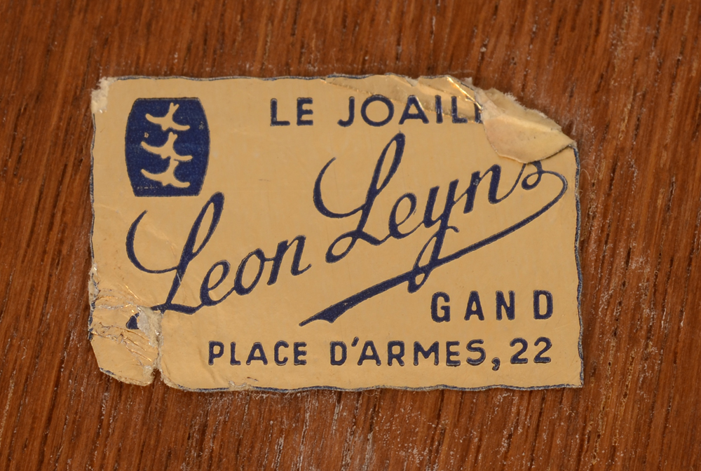 Wolfers Frères silver gilt table mirror — Retailer's mark of Leon Leyns, silversmith in Ghent