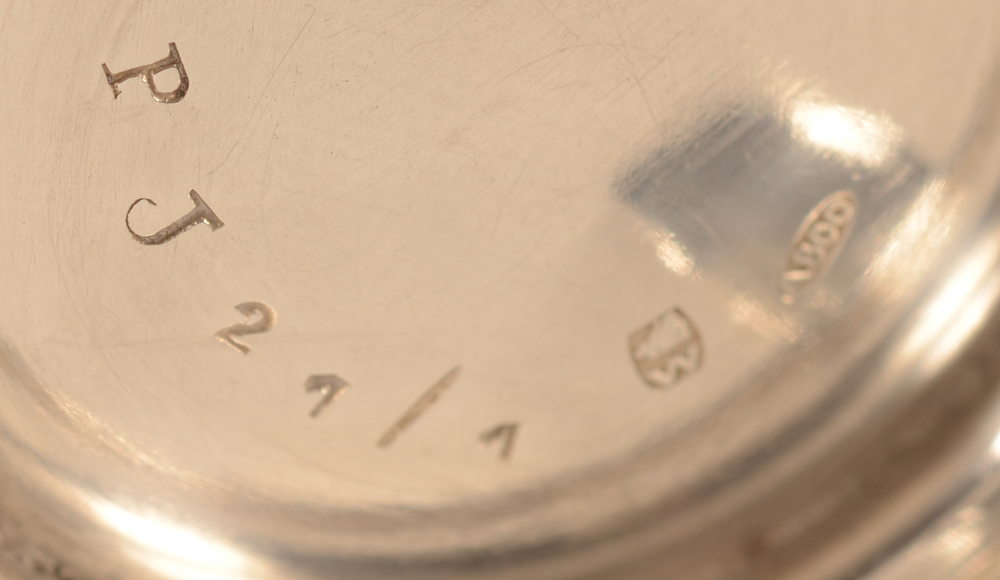 Wolfers Frères — Serial number and marks on the support