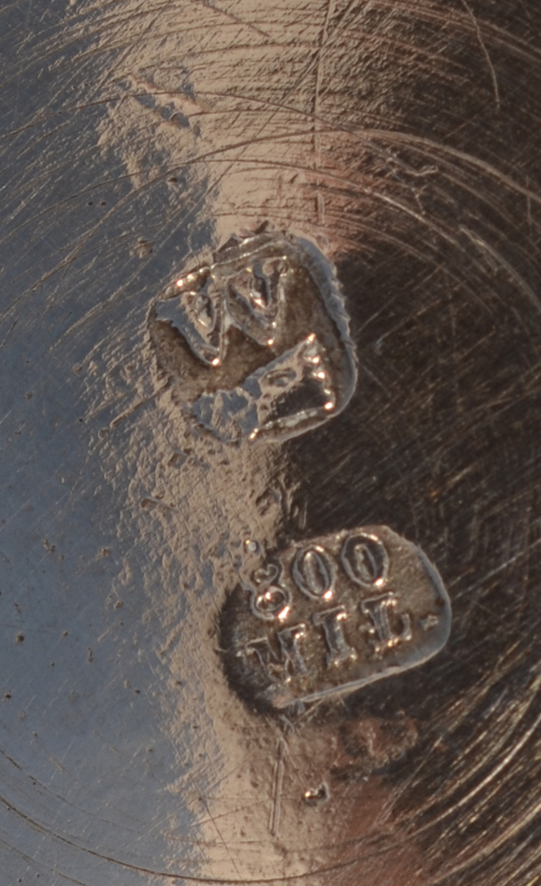 Philippe Wolfers — Marks on the bottom of the piece